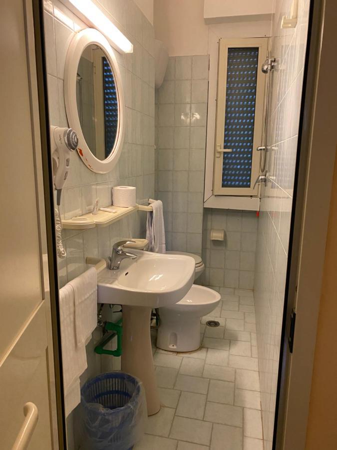 Hotel Attico Chianciano Terme Bagian luar foto