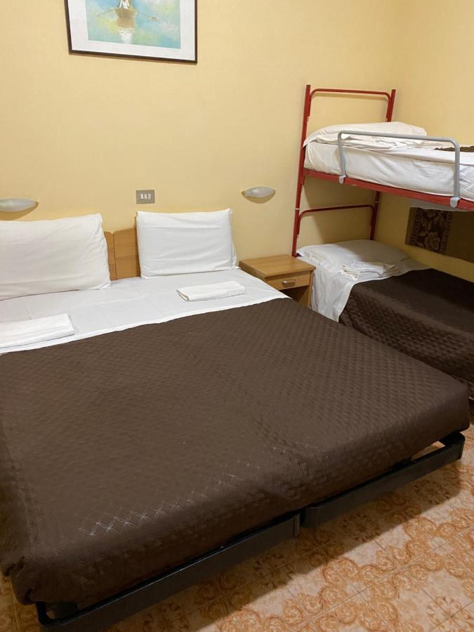 Hotel Attico Chianciano Terme Bagian luar foto