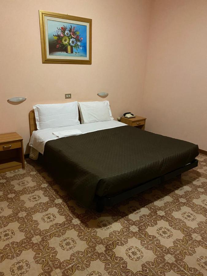 Hotel Attico Chianciano Terme Bagian luar foto