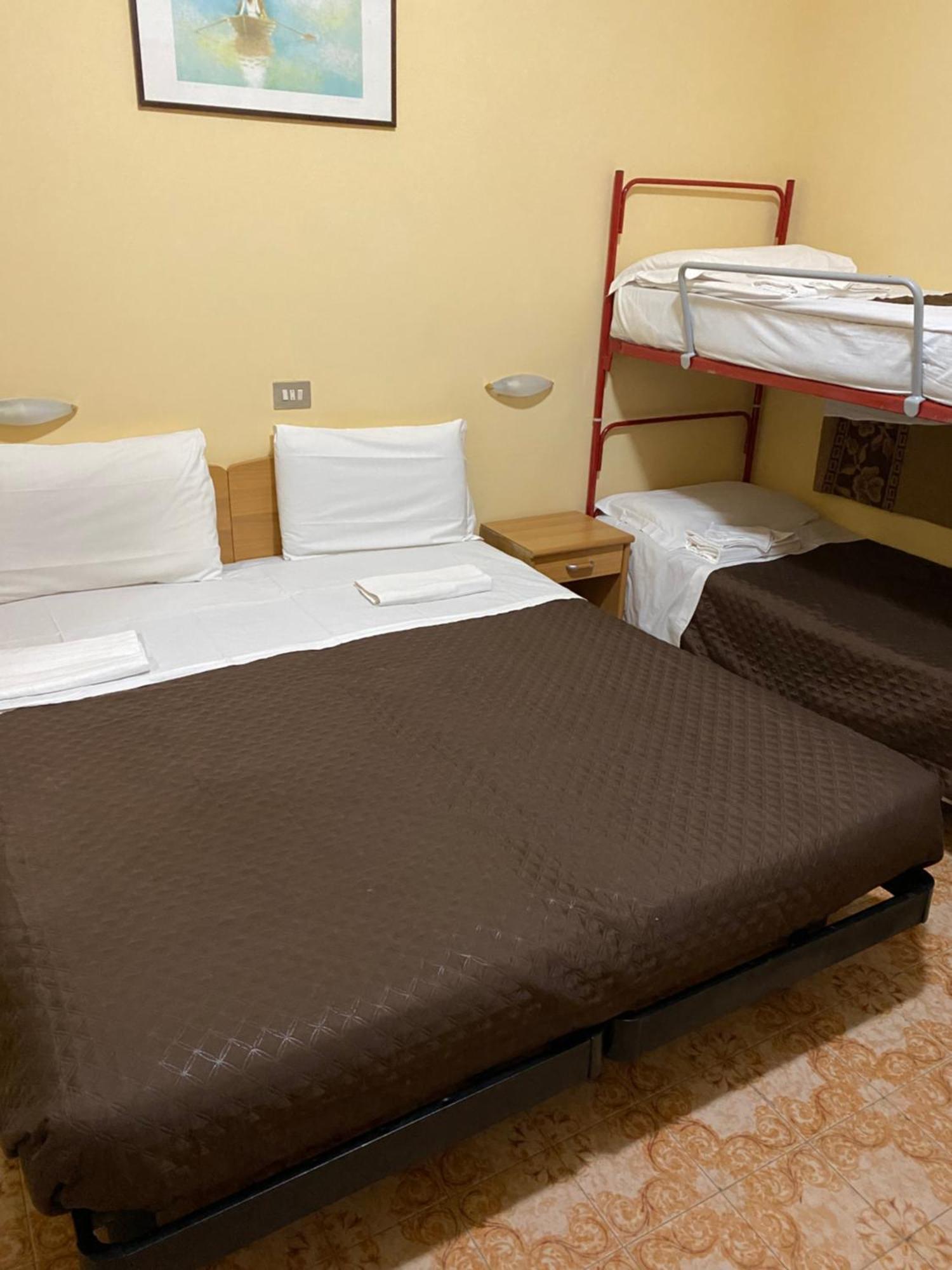 Hotel Attico Chianciano Terme Bagian luar foto