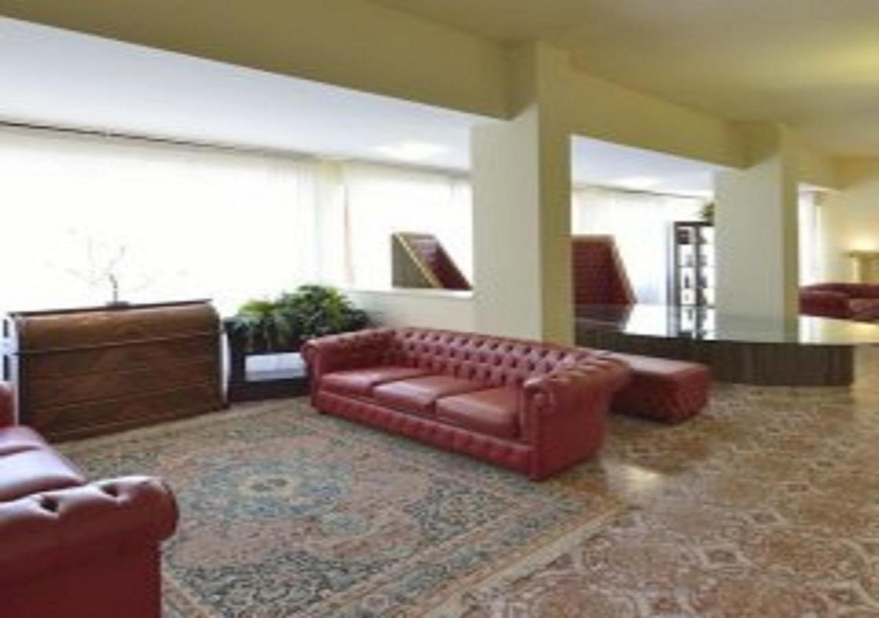 Hotel Attico Chianciano Terme Bagian luar foto