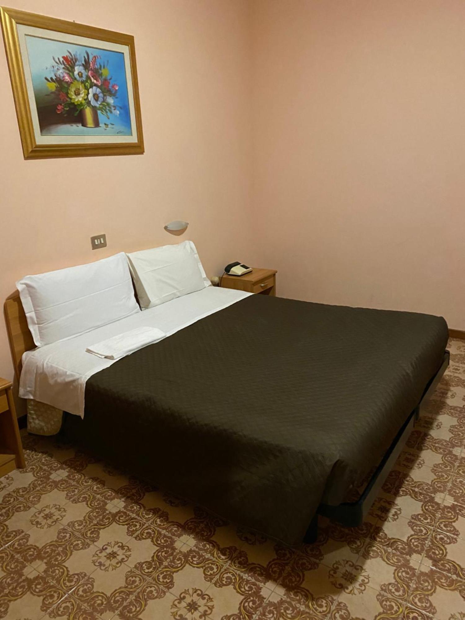 Hotel Attico Chianciano Terme Bagian luar foto