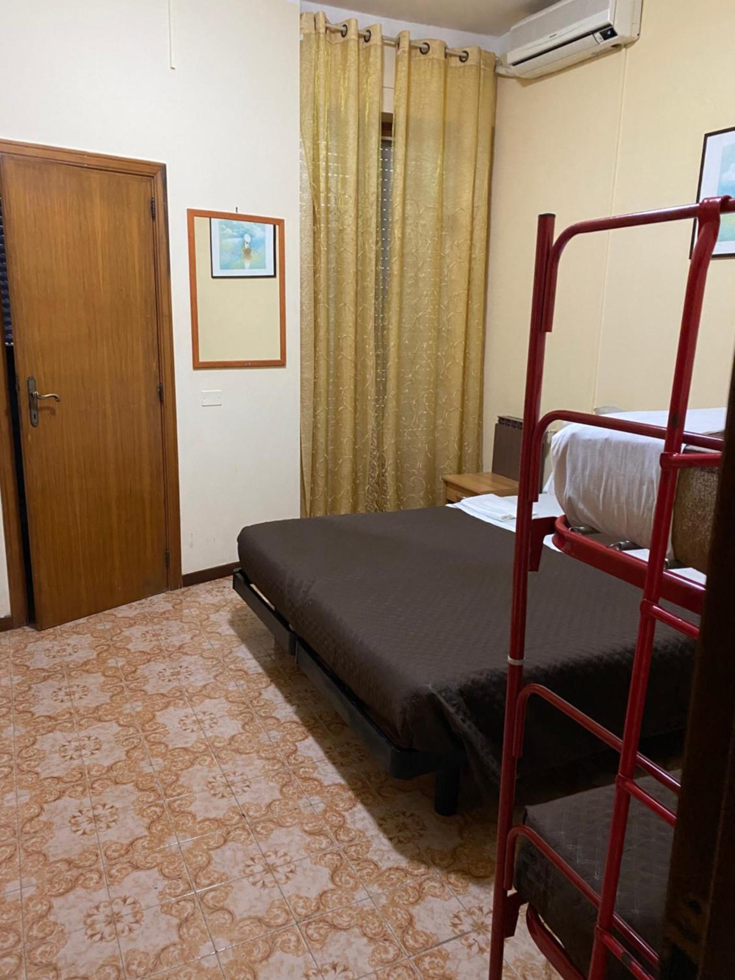 Hotel Attico Chianciano Terme Bagian luar foto