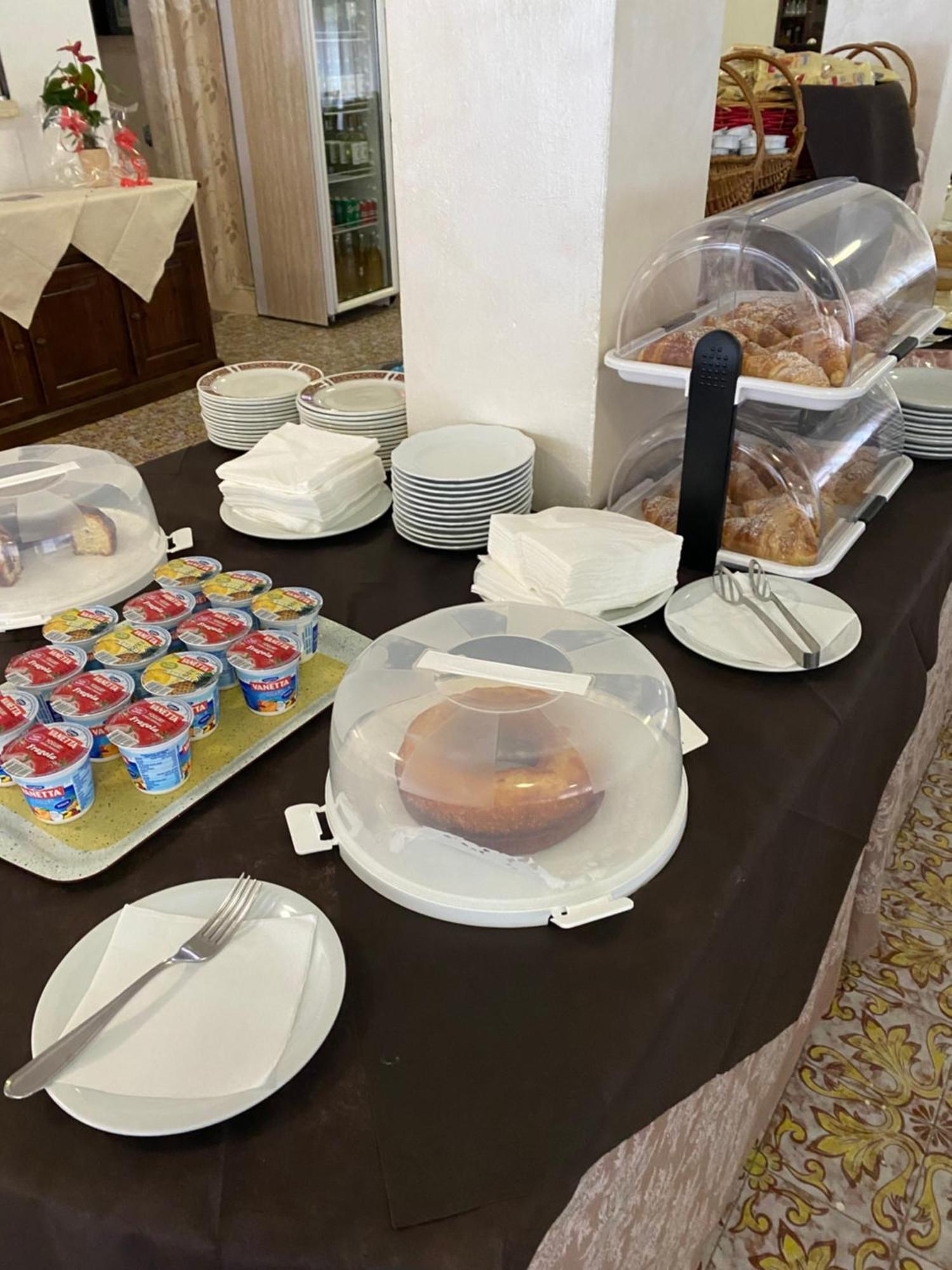Hotel Attico Chianciano Terme Bagian luar foto